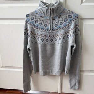 Women's 1/4 zip sweater